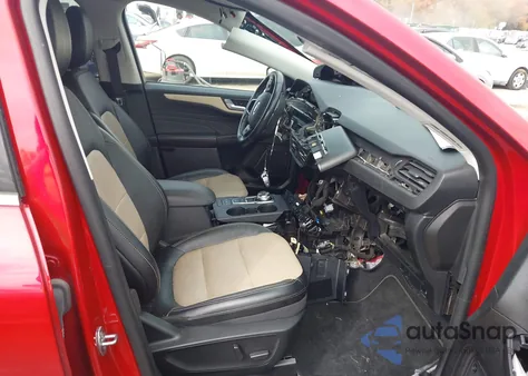 2021 Ford Escape Titanium Hybrid from USA, damaged, VIN 1FMCU9DZ0MUA29006